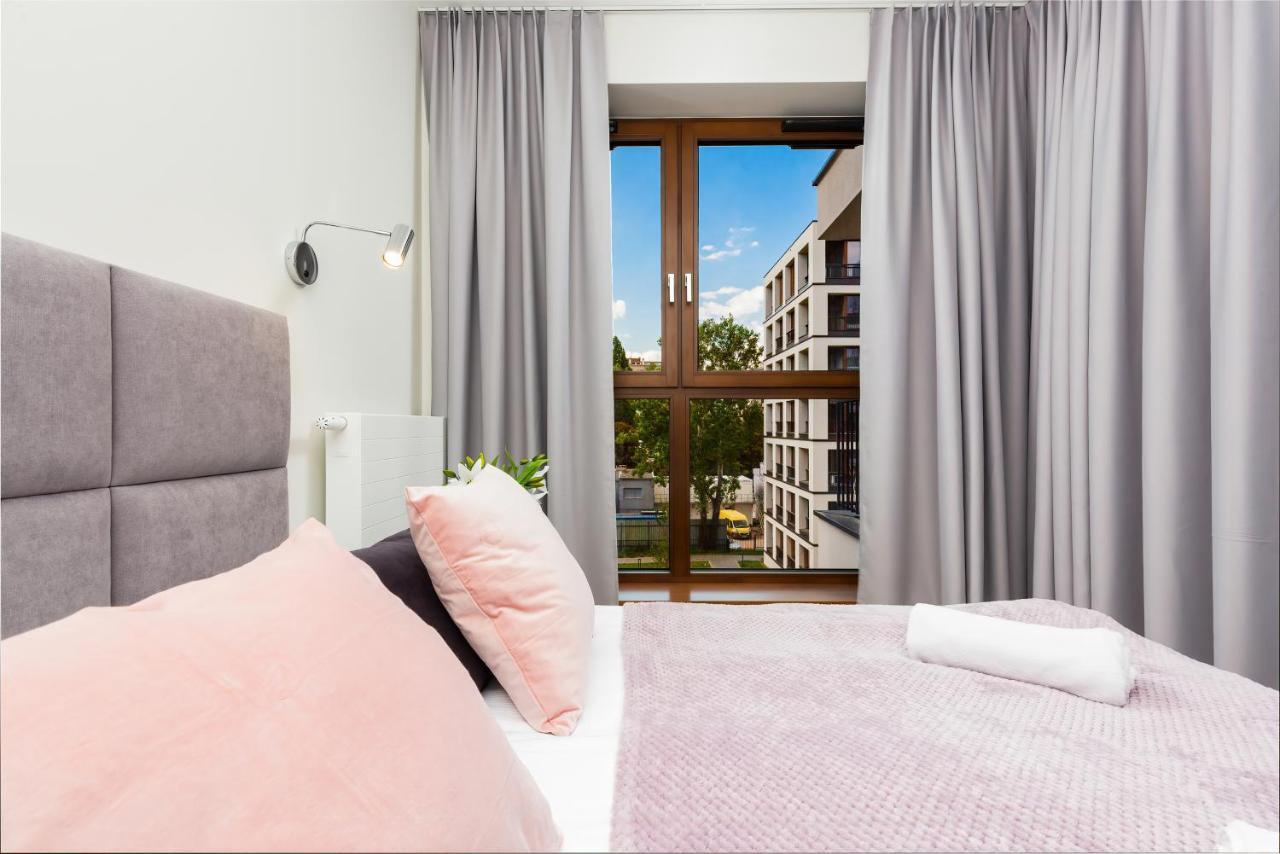 Apartments Browary Warszawskie By Noclegi Renters Varšava Exteriér fotografie